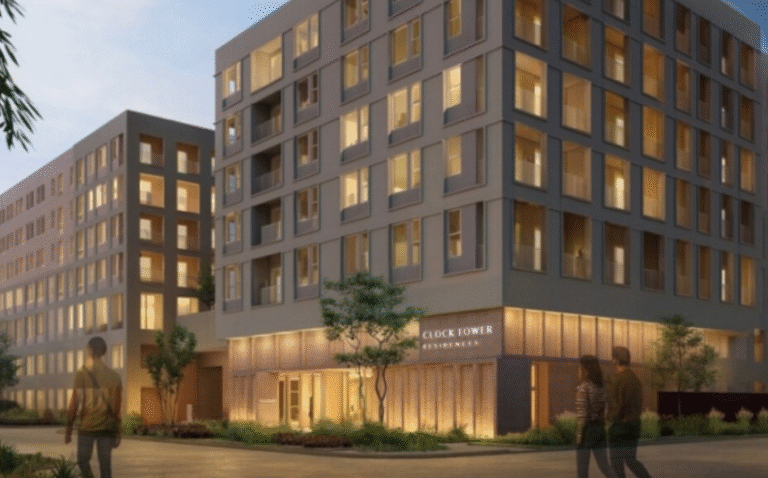 Radom Building Rental Community Adjacent to Houston Landmark