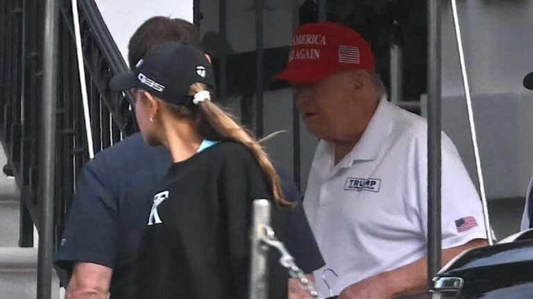 Trump dispels health rumors, hits golf course