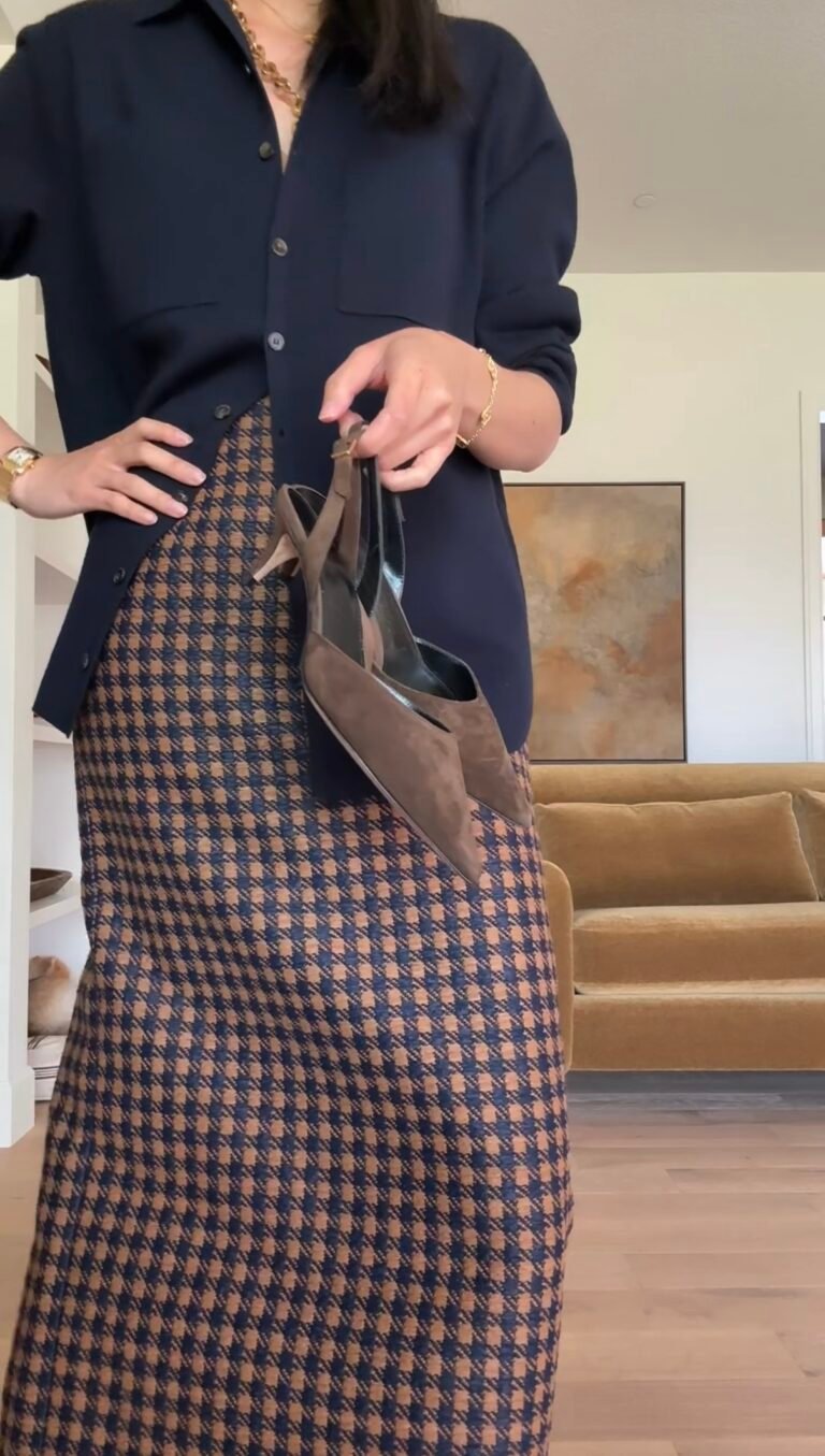 Navy Check