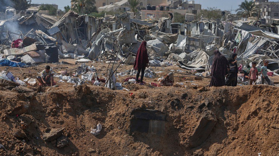 Netanyahu says Israel didn’t conduct a ‘Dresden bombing’ in Gaza. But it did.