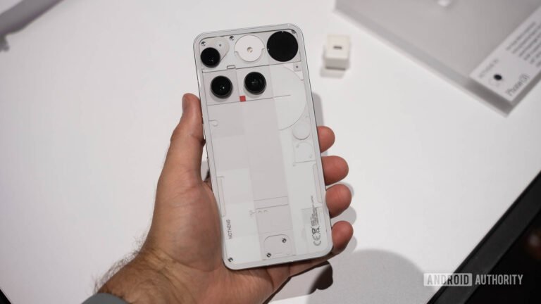 Nothing just snubbed its biggest market while defending Phone 3 price
