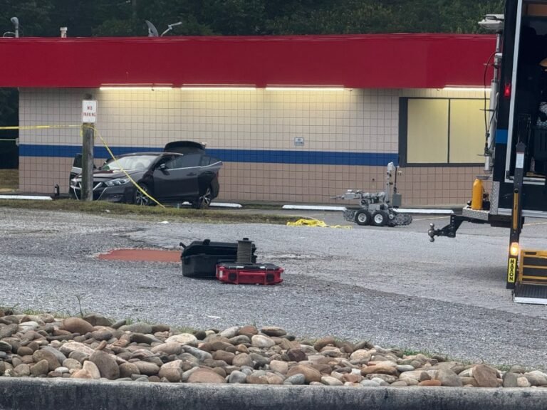 Tennessee police find explosive devices inside suspicious vehicle