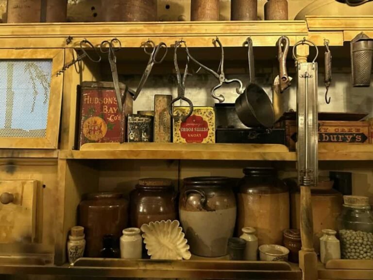 From Medieval Banquets to Roman Street Food: Recreating Historic Recipes at Home
