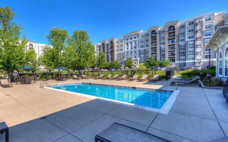 Chicago-Based TLC Management Pays $100M for Vernon Hills Apartments