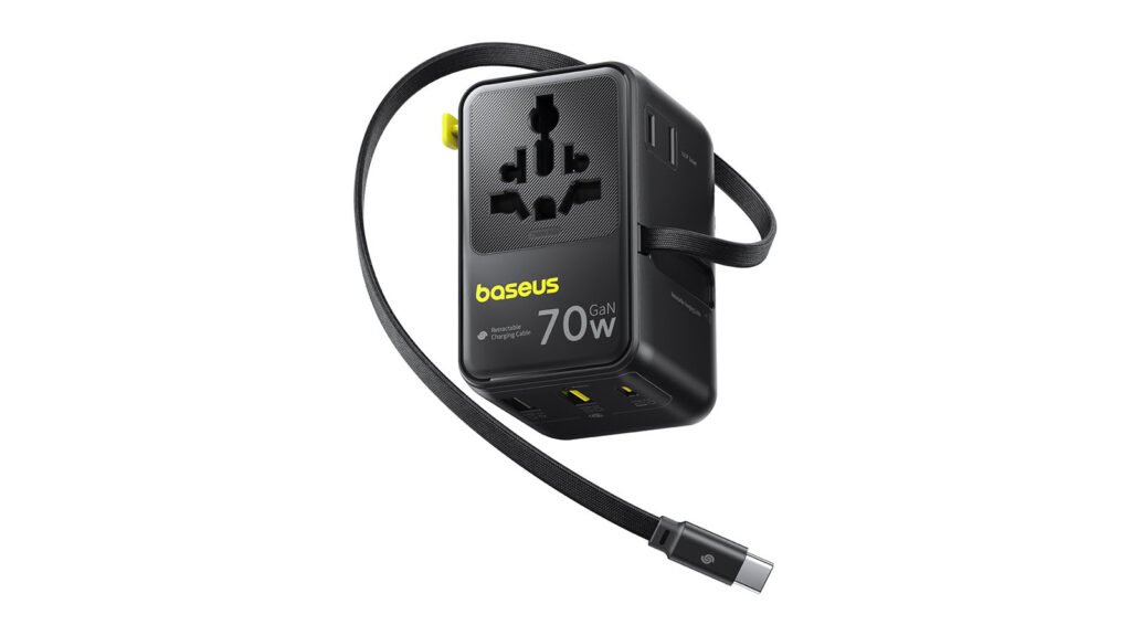 This $39 Travel Adapter Works in 200 Countries and Charges Everything