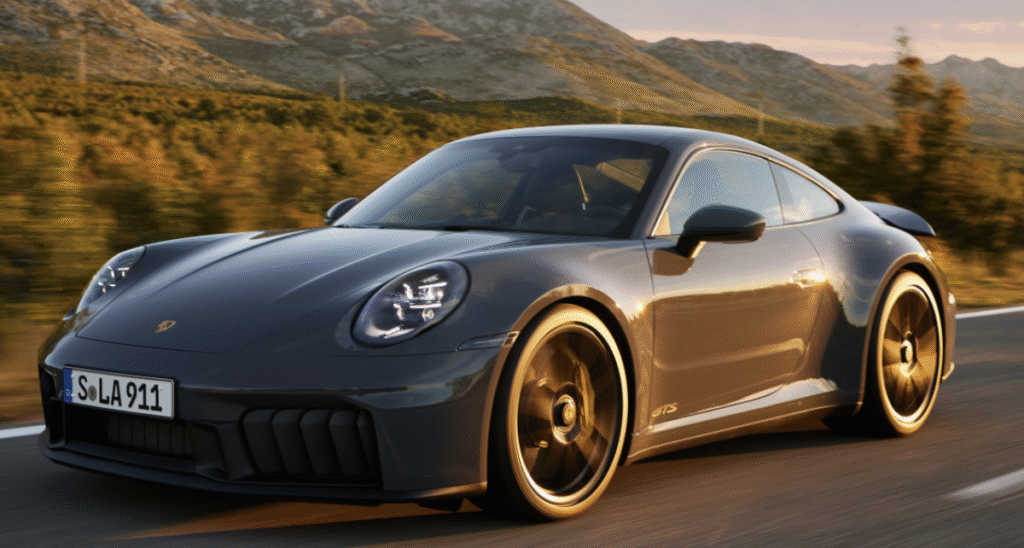 Porsche 911 GTS T-Hybrid: 'Silicon Turbo' Battery Explained