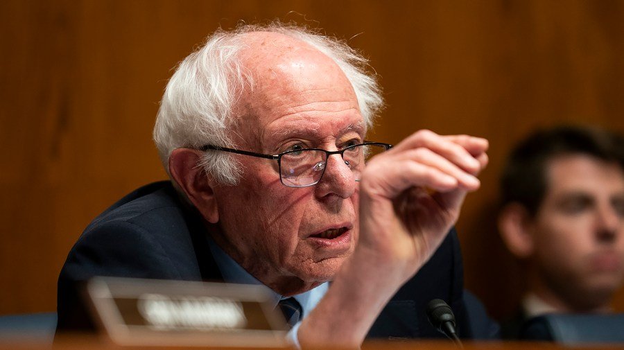 Sanders shrugs off Vance as possible MAGA successor: 'Doesn’t matter to me who heads the Republican Party'