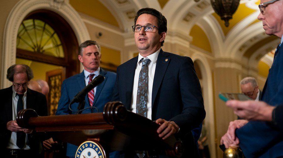 Democrats slam Trump firing of labor statistics head: 'Insane,' 'Soviet,' 'authoritarian'