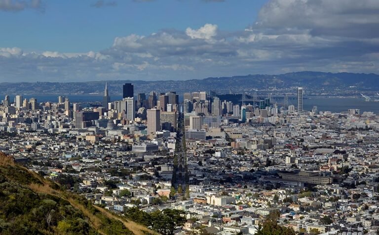 Global Hotel Sales Post Year-Over-Year Declines; Fundamentals Remain Solid