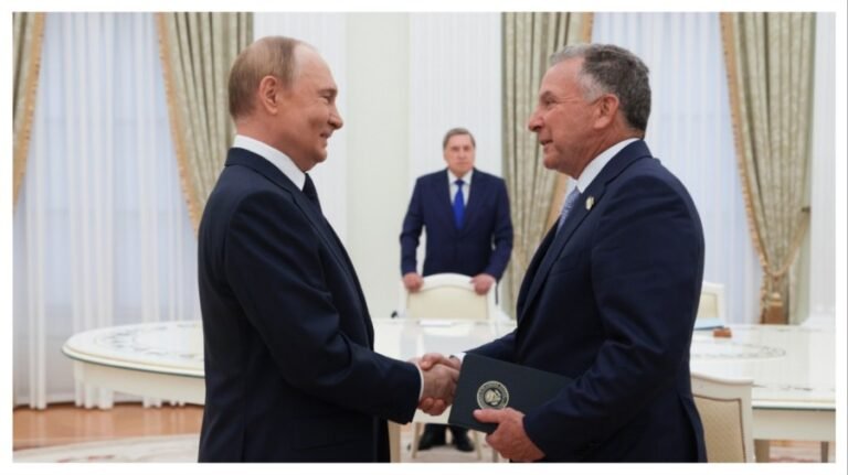 Russia sanctions still expected Friday after Putin-Witkoff meeting: US official