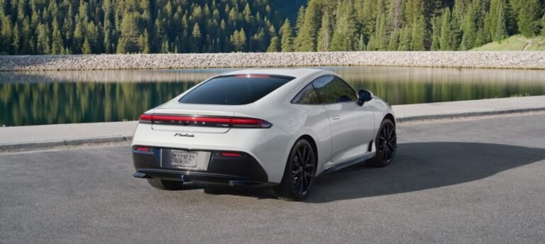 2026 Honda Prelude Debuts as Hybrid Sports Coupe with Civic Type R Hardware