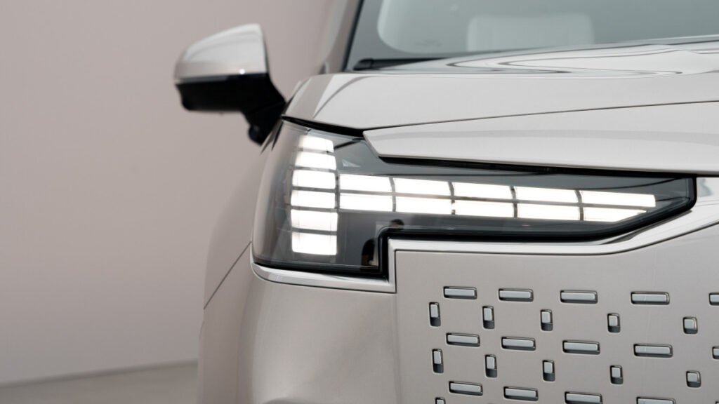 Is Volvo Turning Its Chinese Luxury Electric Minivan Into A Hybrid For America?