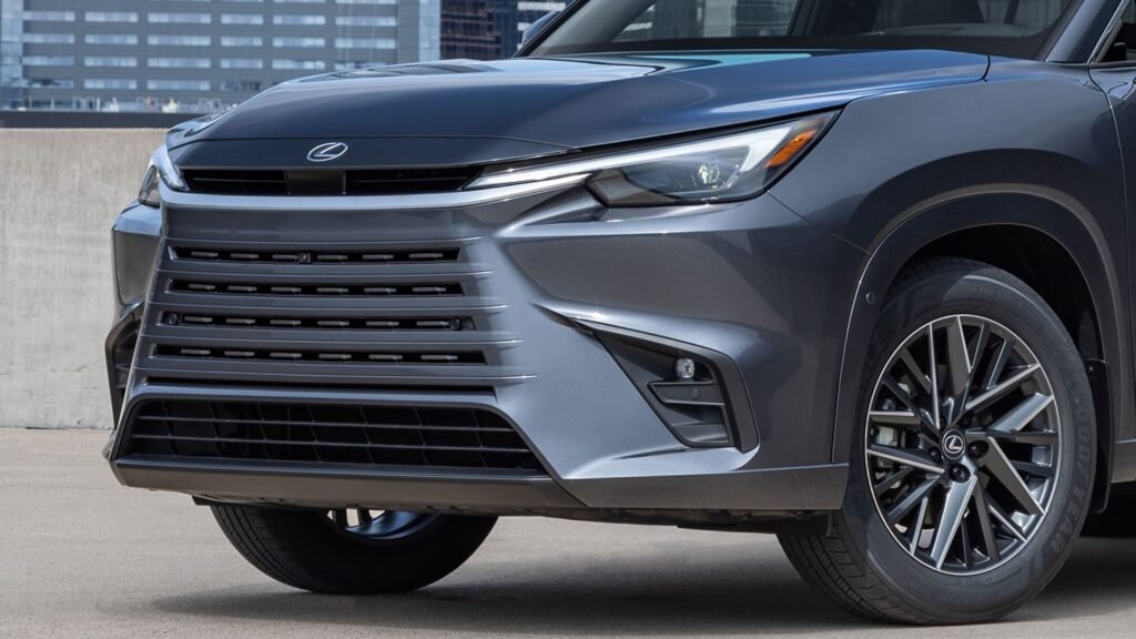 Lexus TX 400h Trademark Suggests A New, Cheaper Hybrid Is Coming Soon