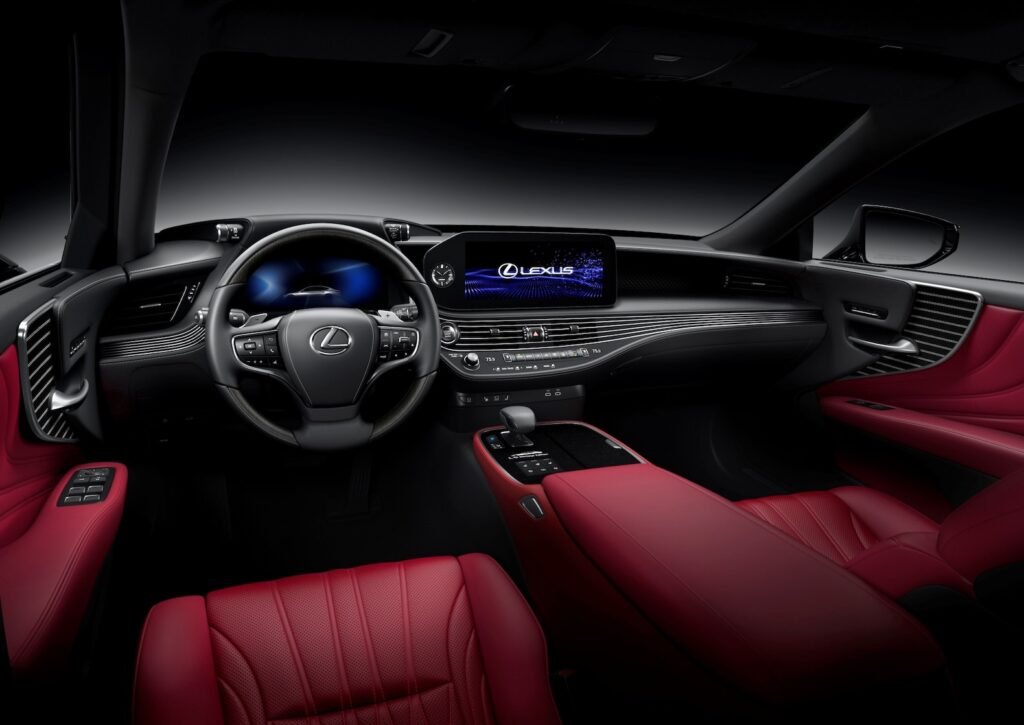 Lexus Bids Farewell to the LS with Limited-Run 2026 Lexus LS 500 AWD Heritage Edition