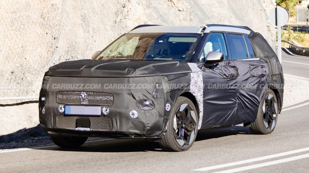 2027 Hyundai Tucson Spied Hiding Big Changes During Hot Weather Testing