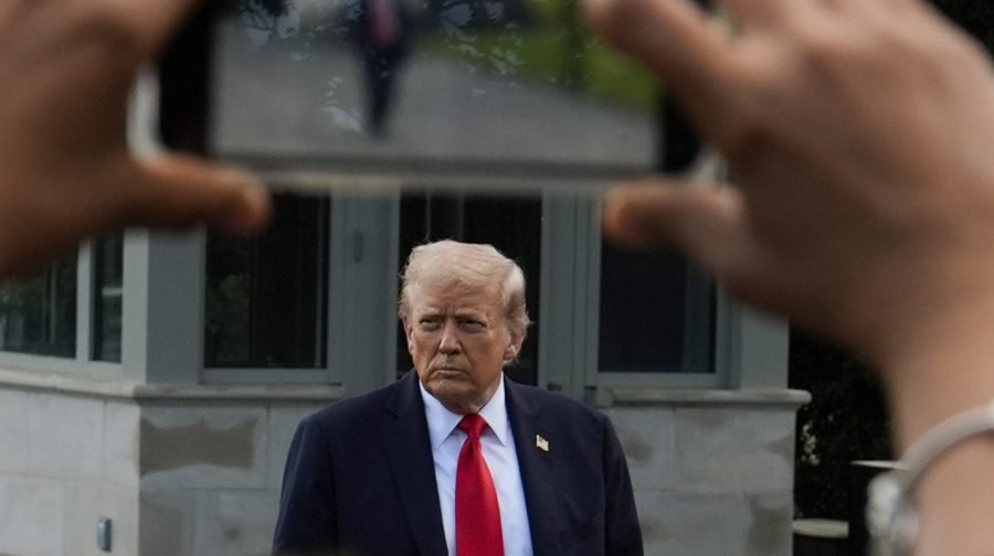 Trump says it would be ‘very tough’ if Supreme Court rules against his tariff plan