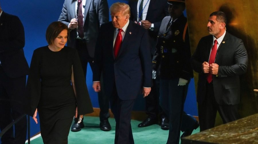 At UN, Trump says climate change is 'con job'