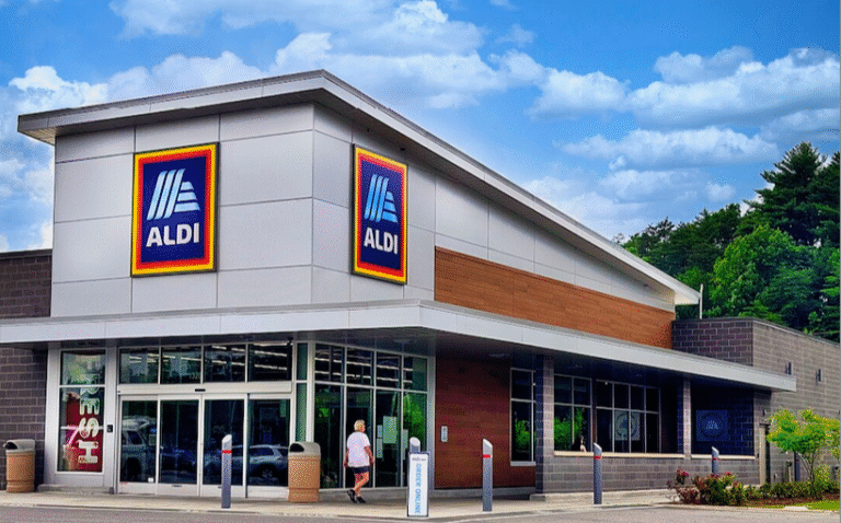 Aldi Building 16th Arizona Store