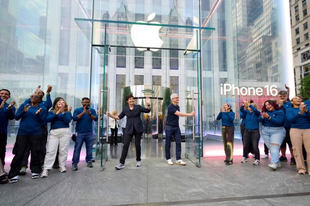 Automation Over Labor: Apple Pushes Robotics in Supplier Factories