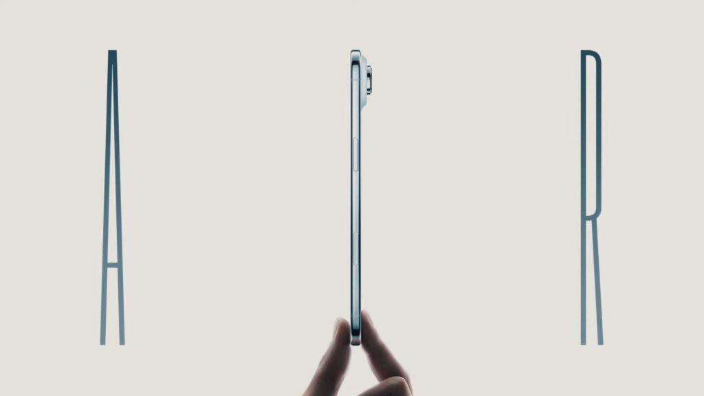 Poll: Should brands include the camera bump when measuring phone thickness?