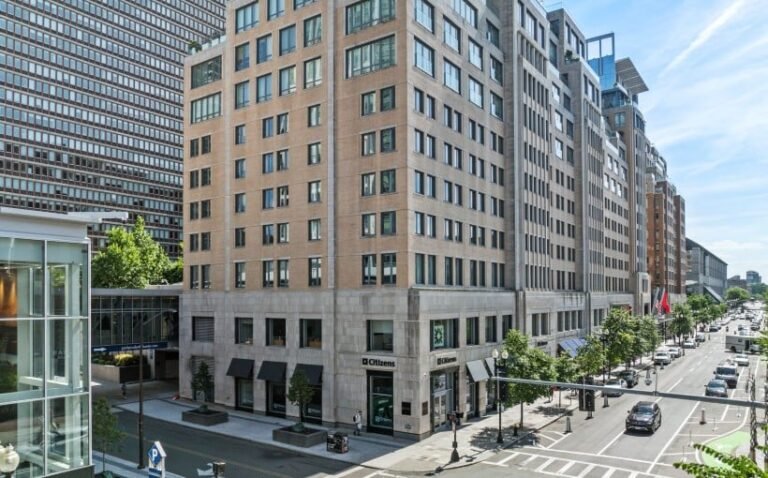 Mandarin Oriental Retail Collection Trades to Hennick Group for $83M