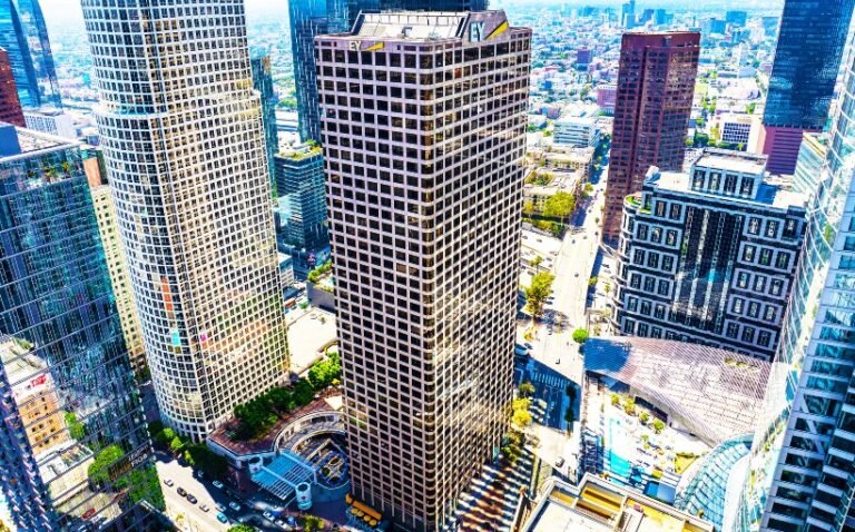 Colliers Markets Nonperforming Loan on EY Plaza in DTLA
