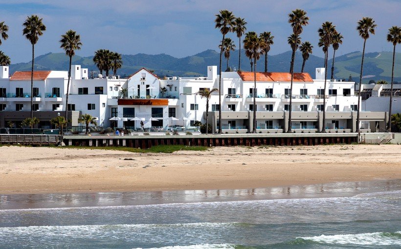 Sonnenblick-Eichner Arranges First Mortgage Debt on Coastal SoCal Hotels