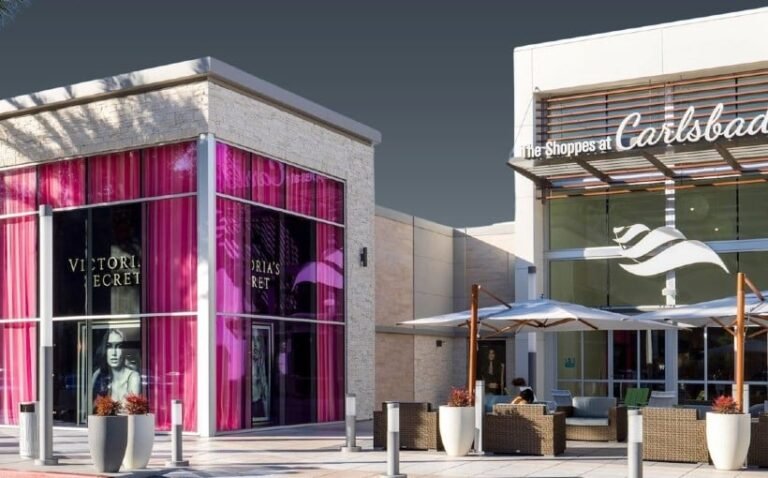 Steerpoint Acquires Major Share of Carlsbad Retail Center