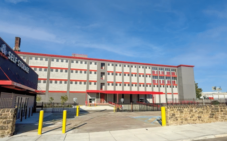 Inland, Devon Complete New Self-Storage Facility in Philadelphia