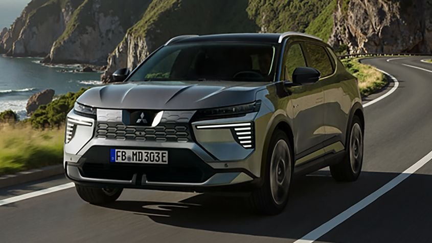 New 2025 Mitsubishi Eclipse Cross - pictures