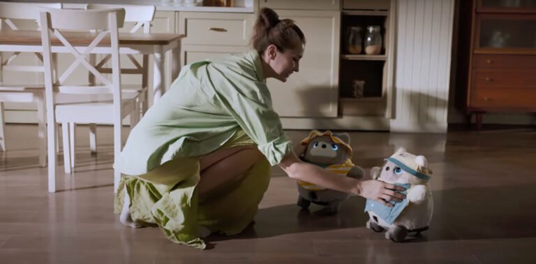 Best of IFA: SwitchBot's Noa & Niko AI Robot Pets