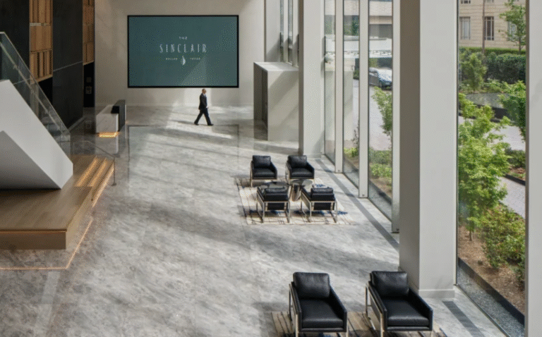 Stream Lands Leasing Chores for Iconic Dallas Highrise