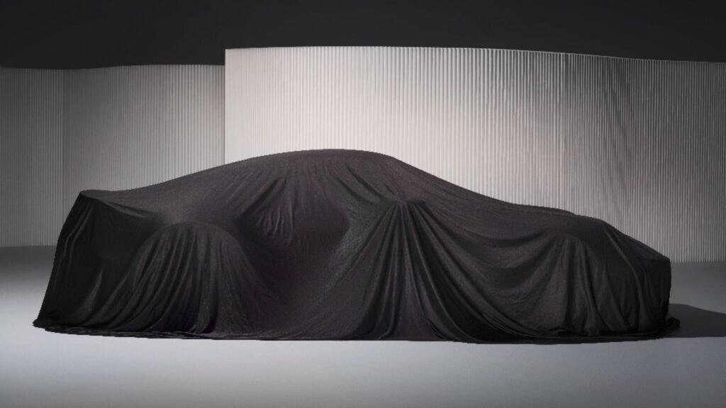 Porsche's New 'Top-Of-The-Line' 911 Will Be Revealed On Sunday