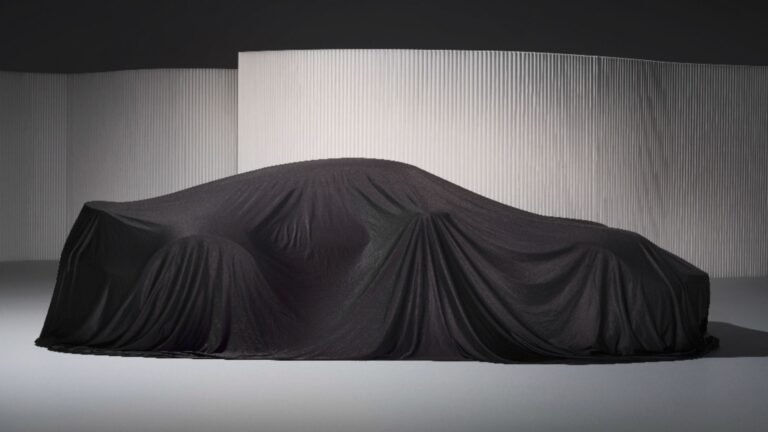 Porsche's New 'Top-Of-The-Line' 911 Will Be Revealed On Sunday