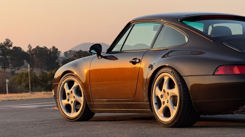 Dutchmann's 993 Porsche Is A Love-Letter To The Narrow-Body 911 Everyone Overlooks