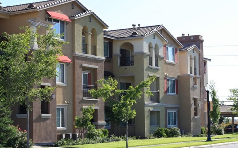 Forecast Calls for “Lackluster” Growth in Apartment Rents Through Year-End