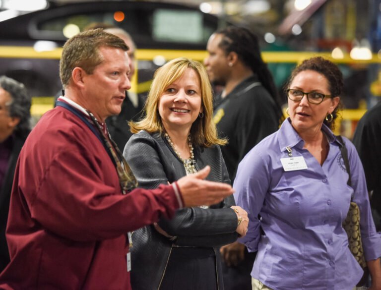 GM CEO Mary Barra sells off 40% of holdings in the automaker