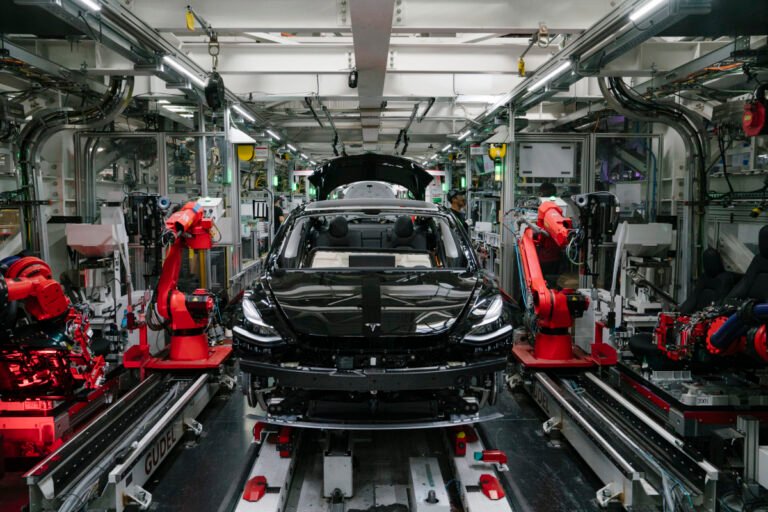 Tesla Terminates Contractor at Giga Texas, 82 Workers Laid Off