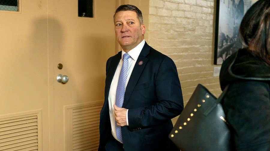 Rep. Ronny Jackson reinstated to retired rank of rear admiral