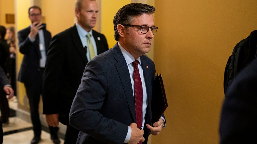 Whole Hog Politics: 3 key dashboard numbers to track who wins the midterms