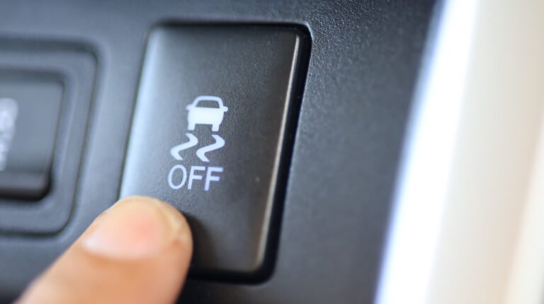 Here's What That VSC Warning Light Means On Toyota And Lexus Vehicles