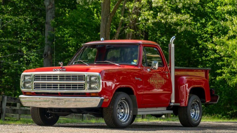 This Clean Li'l Red Express Deserves To Get A Li'l Mud On Its Tires