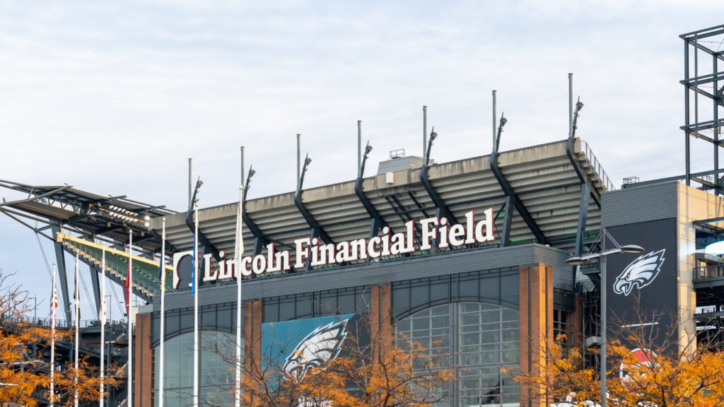 No, FanDuel Saving Subway Service To NFL Season Opener Isn't Worth Celebrating