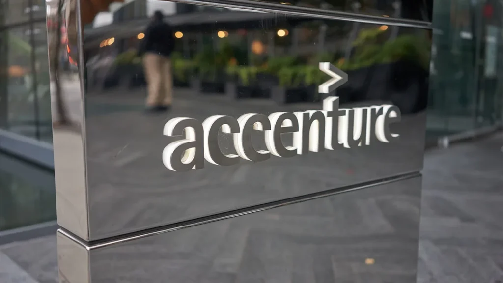 Accenture reports strong Q4 revenue and unveils a $865 million restructuring