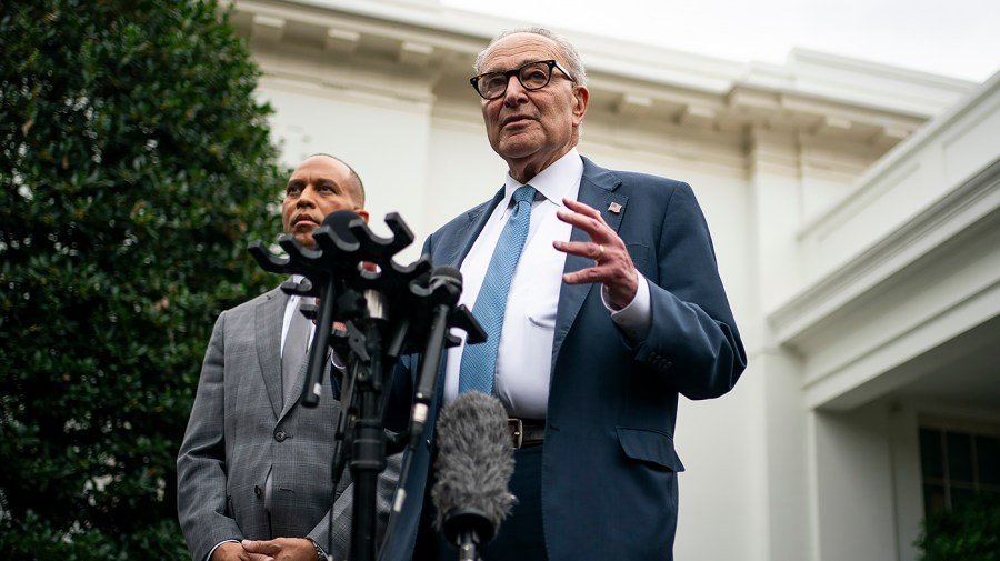 Schumer says he will not support 7- or 10-day stopgap to avoid shutdown