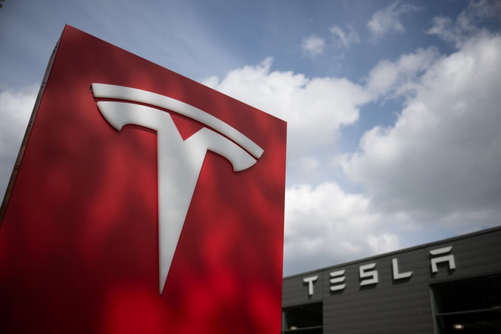 Tesla Just Learned a $183 Million Lesson in Latest Gamble-Gone-Wrong