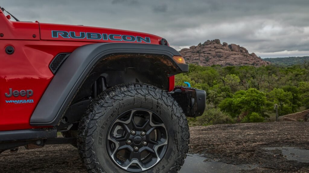Here's Why Jeep Was Wrong To Drop The Gladiator 4xe
