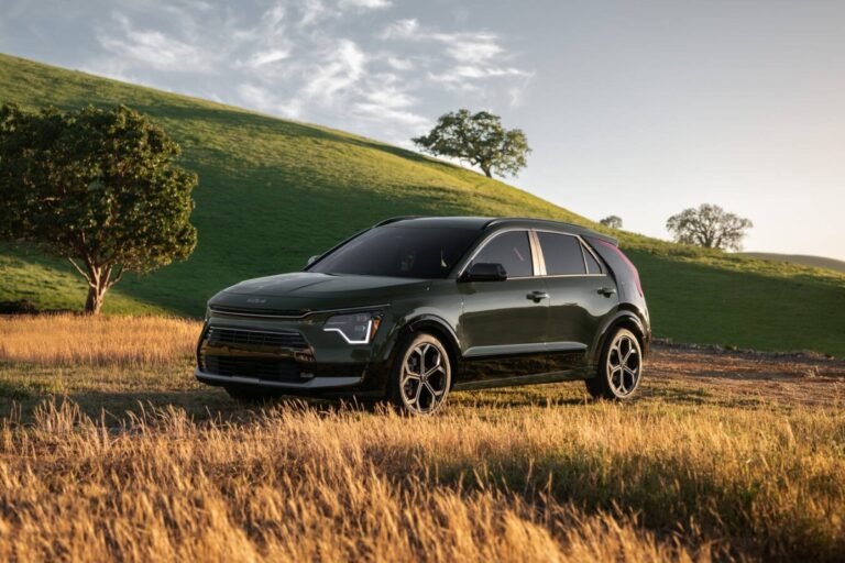 2026 Kia Niro HEV Pricing Announced — Starts at $27,090