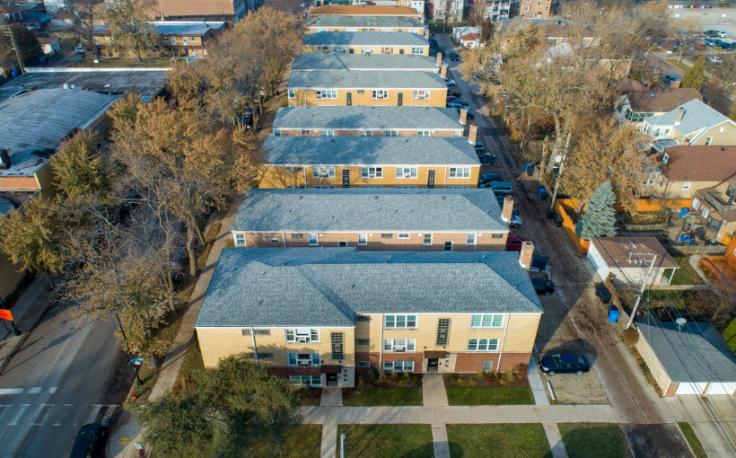 Pegasus Advises on $11M Disposition of Chicago Multifamily Portfolio