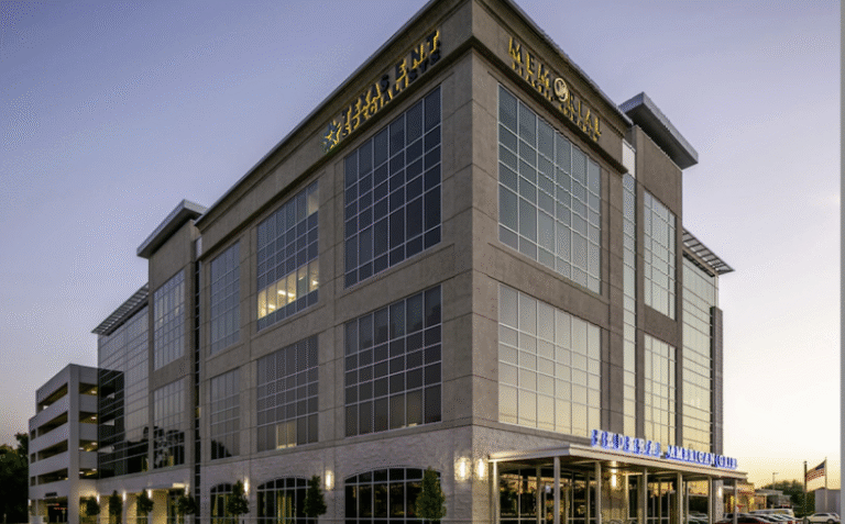 Investor Duo Obtain Refi on 102K-SF Houston-Area MOB